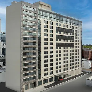 Hotel By Marriott Queens New York